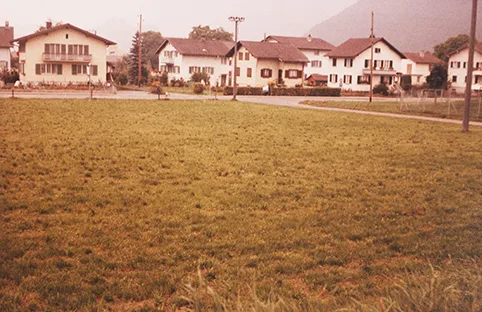 1981: Ein neues Geschäftshaus in Oberdorf – Bild 1